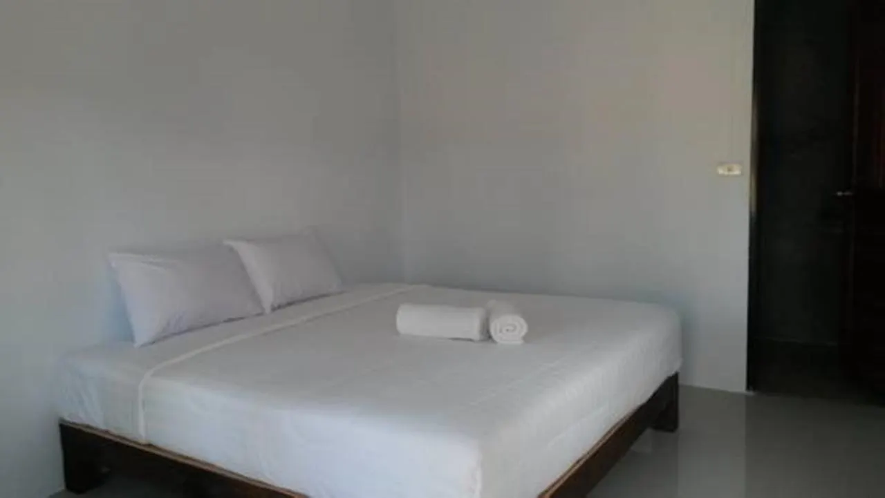 Hotel Monkey House Ko Lanta 3*,  Thajsko